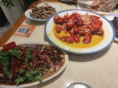 -杨氏青龙虾·吃蟹季(珠江路店)
