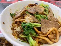 咖喱牛肉牛肚拌面-逸桂禾面馆