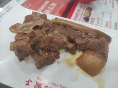 -孔一凡·手工饺子(时尚明苑店)