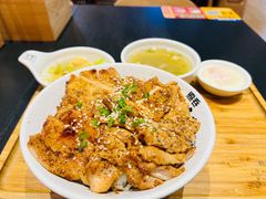 -熊吞·大碗丼烧肉饭(西市场嘉华店)