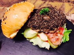 -HIGH FIVE哈福手工汉堡(桂林路店)