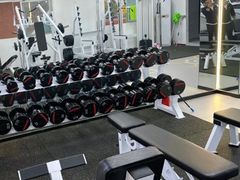 -RM GYM健身私教馆(白云元立方创意园店)