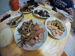-蓝精灵饺子店