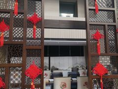 -朗丽兹自助餐厅