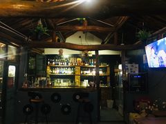 -百里峡七彩艺术小镇