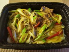 -纳鲁孜·新疆特色餐厅(上海悦荟广场店)