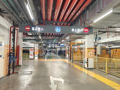 -龙湖星悦荟-停车场