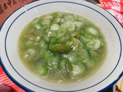 鸡汤丝瓜-荆九爷爆炒桥头三嫩(云南北路店)