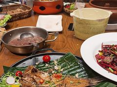 -老滇山寨•云南特色菜•地方菜•民族风情歌舞表演(金碧店)