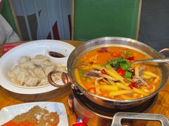 -娜仁图雅蒙古美食村(33小镇店)