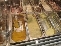 -VENCHI 闻绮(上海佛罗伦萨小镇店)