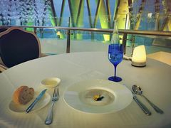 -广州塔卢特斯法国旋转餐厅