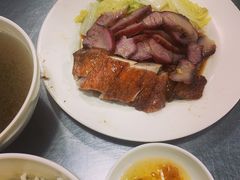 -华香鹅快餐店