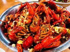 -琥珀老六龙虾(四里河店)