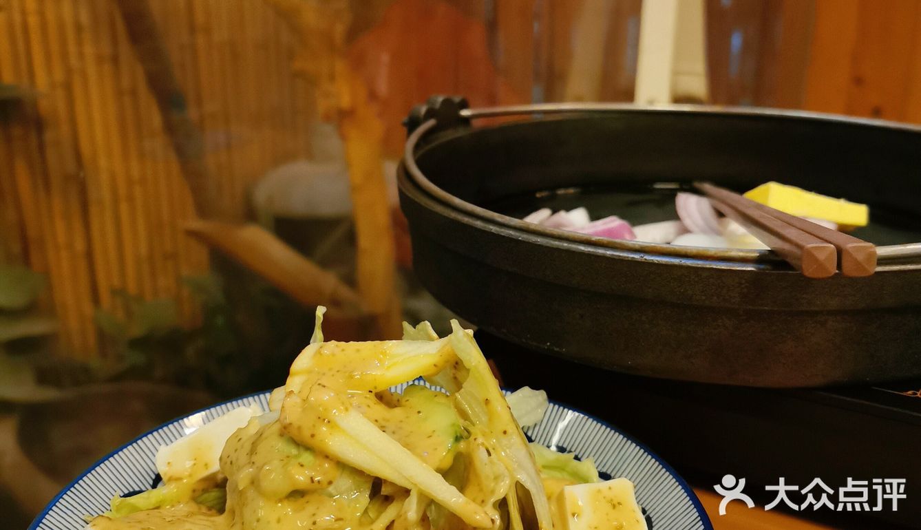 来一口♨️热呼呼的肉