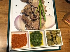-俭寨大盘鸡·手抓肉·烧烤新疆菜(乌苏路店)