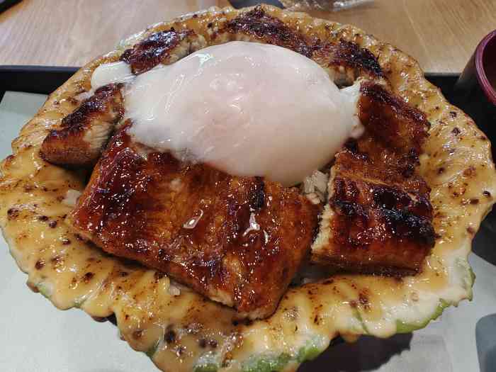 鳗鳗丼(新世界城店"吃饭这家纯属机缘巧合,本来是在等楼上某居.