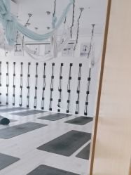 -OM瑜伽教练培训学院