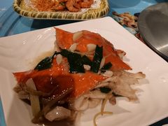 -宝燕海货工场(长江国际店)
