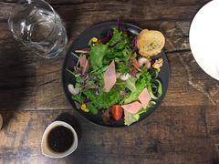 当日沙拉-HIGH FIVE哈福手工汉堡(桂林路店)