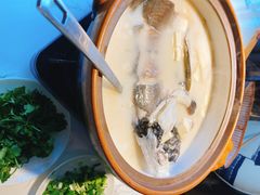 -姜君·千岛湖鱼头馆(浦东大道店)