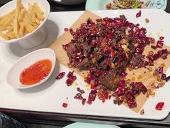 -忆江南·临江鱼馆