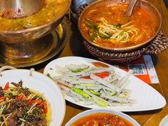 -雀舞云南菜(天津天河城购物中心店)