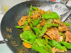 -费大厨辣椒炒肉(黄兴中心广场店)