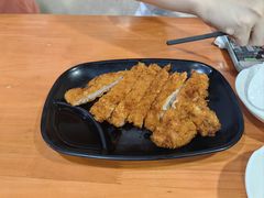 -莱莱小笼·乔艾