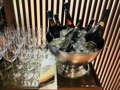-肆海小川菜酒馆Wine Bistro (青年路店)