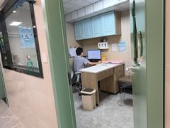-半岛宠物医院24小时·内窥镜·牙科·碎石中心(府城大道店)