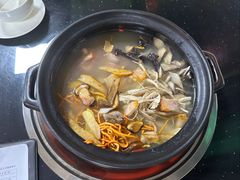 -一品山珍野生菌养身火锅(瑞丽市文蚌路店)