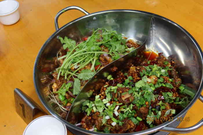 剔骨鸡-"在贵州自驾游,途经罗甸睡了一晚,也是看这."-大众点评移动版