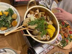 -WOW LUCKY创意韩料(龙阳广场店)