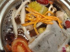 -一叶一世界·素食餐厅(锦华万达店)