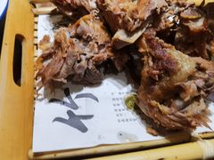 -东口码头·烧鸽子·鱼头泡饼·地方菜(金鹰悦城店)