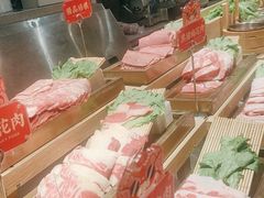 -蓉城四海黑牛烤肉海鲜自助餐厅(宜兴宝龙店)
