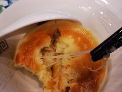 会拉丝的生煎包-东南里湖景餐厅·新闽菜(浦西万达店)