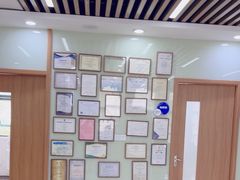 -茂菊口腔连锁(浦东南路店)