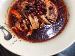 砂锅钵钵鸡-土砂锅生态山庄·非遗砂锅雅鱼