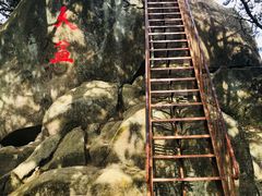 -罗田薄刀峰风景区