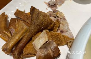 Yongtai Tea Oil Smoked Duck