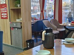 -有红鸡毛店·川菜(建设路店)