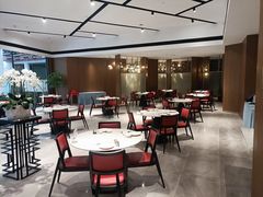 -富淳饭店(陆家嘴保利广场店)