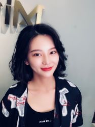 -Miracle集简美发沙龙