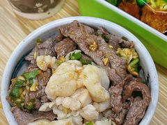 -杨老板·海鲜集市火锅·鲜切牛肉(中防万宝店)