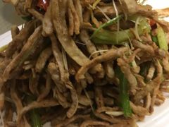 干煸茶树菇-山南熏肉大饼(辽菜旗舰店)