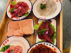 犇辣牛肉-贤合庄卤味火锅(时代广场店)