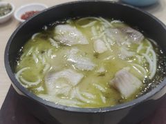 -灵芝妹子海鲜米线(凯德和平广场店)