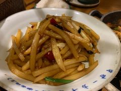 -吃饭皇帝大土家民族菜(正大广场店)
